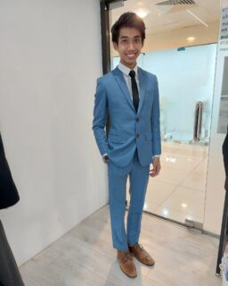 Serving look, style, and a whole lot of blue ๐
.
.
#ethanmen #ethanmensuit
#blue #suits #menstyle #fashion